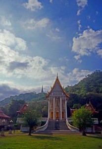 Temple mount, Petchaburi, Thailand (1997) Photo (c) Karen Abrahamson